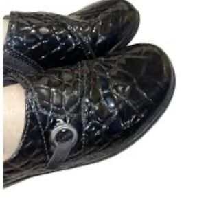 Clark’s Collection soft cushion shoes